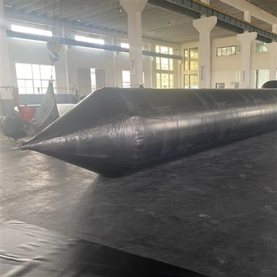 Стищні кораблі спустошені пневматичні морські гумові подушки безпеки